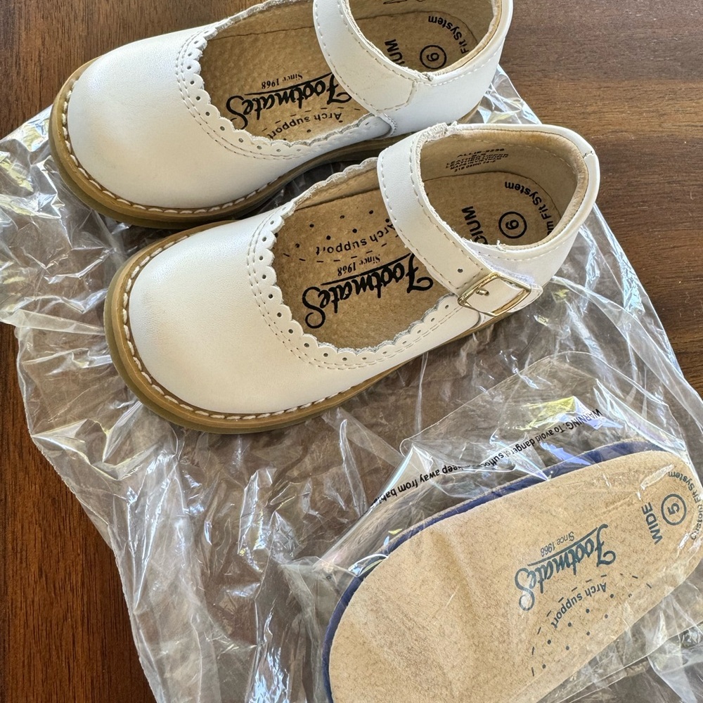 Footmates size 6